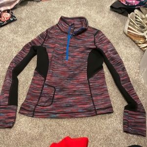 Zella girl pullover performance top 10/12